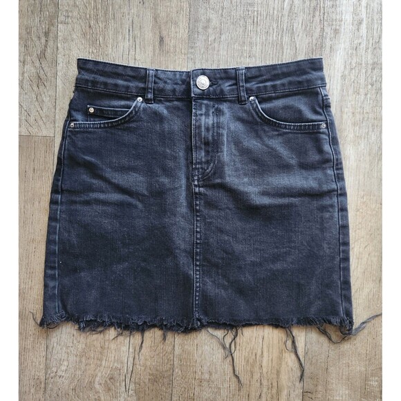 RIVER ISLAND Gray Denim Skirt Size 10 - Picture 1 of 5